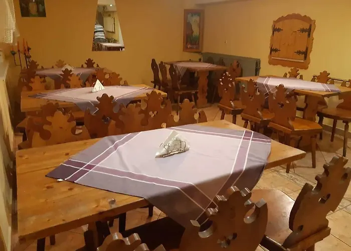 Goscinne Skalny בית הארחה Zabnica